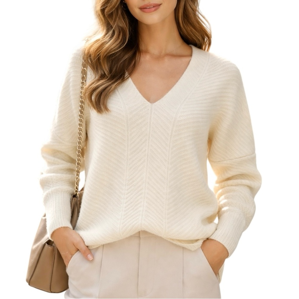 VINCE Cashmere Deep V-Neckline Sweater. Size Small